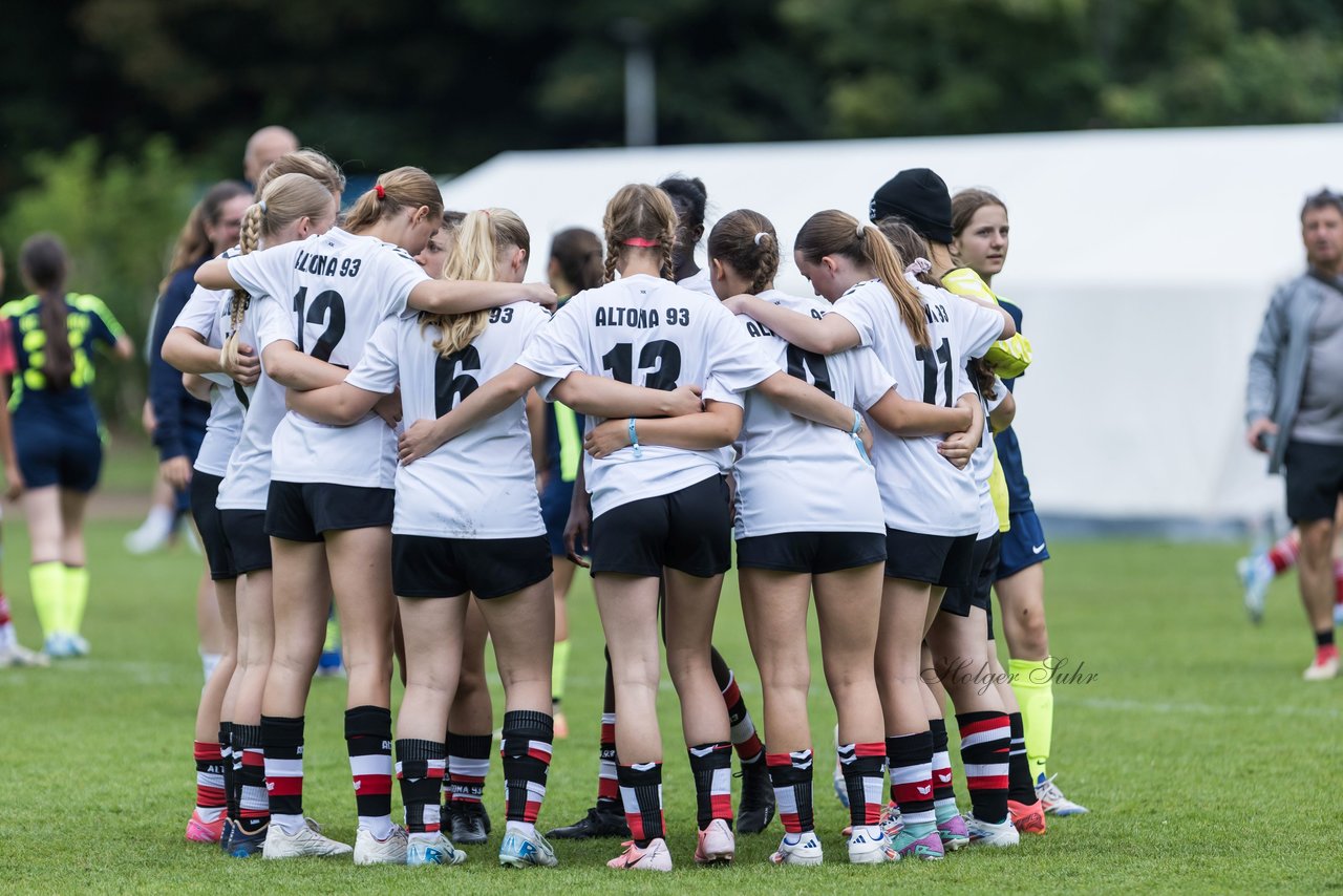 Bild 304 - Loewinnen Cup
